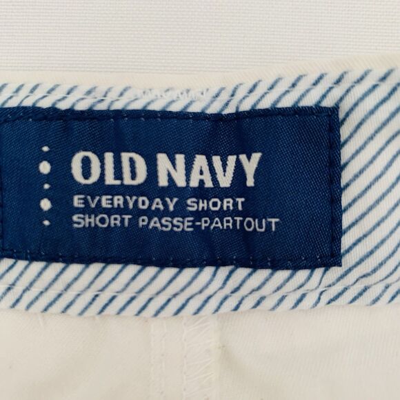 Old Navy Shorts Women 2 White Yellow Lemons Everyday Preppy Twee Vacation Bright - Picture 4 of 8
